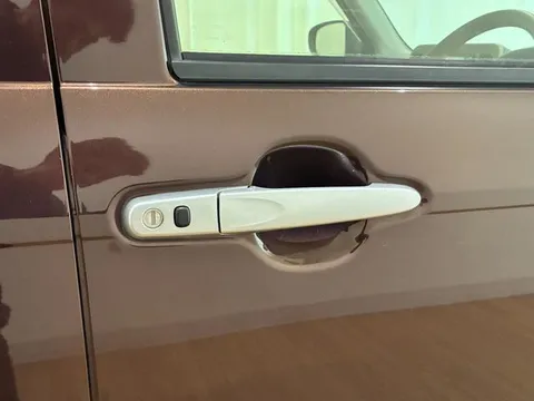 Daihatsu Mira Tocot