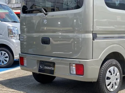 Suzuki Every