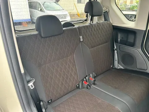 Mitsubishi eK X Space