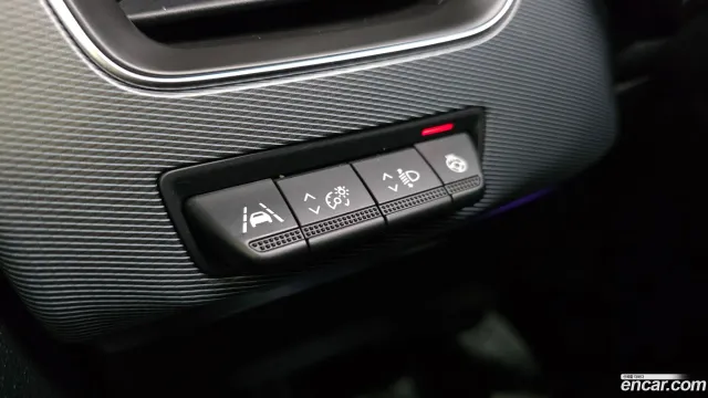 Renault XM3