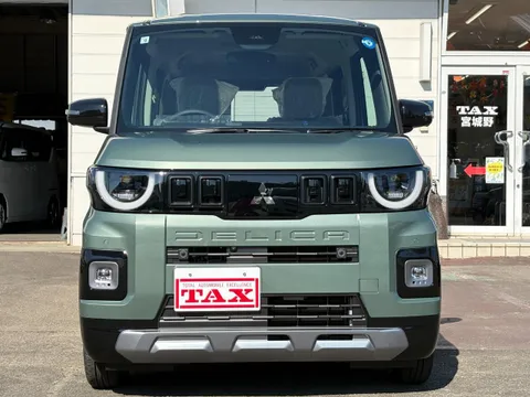 Mitsubishi Delica Mini