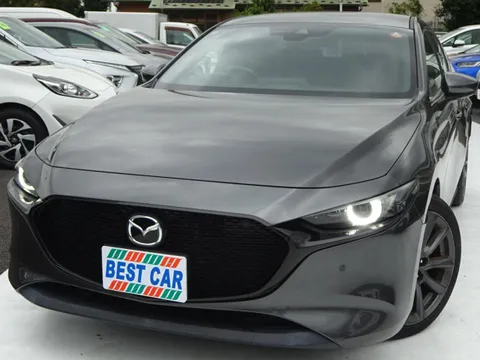 Mazda MAZDA3 Fastback