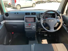 Toyota Pixis Space