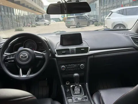 Mazda Mazda3
