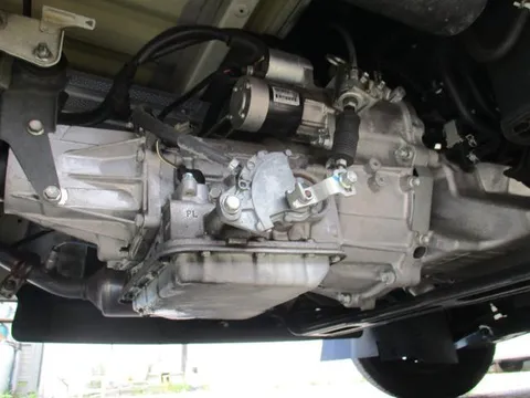 Mazda Scrum Truck