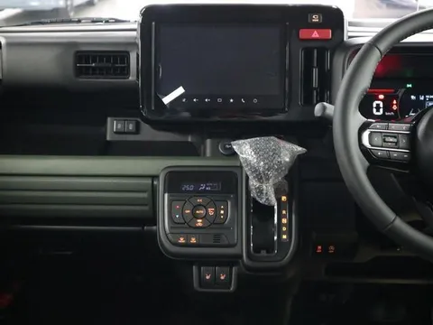 Suzuki Spacia Gear