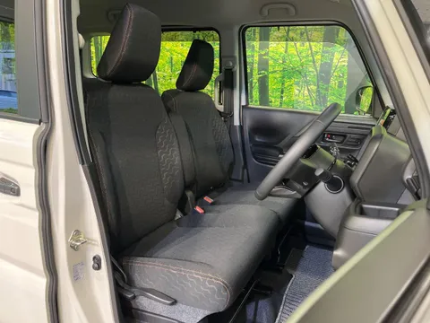 Suzuki Spacia Gear