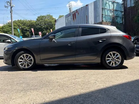 Mazda Axela Sport