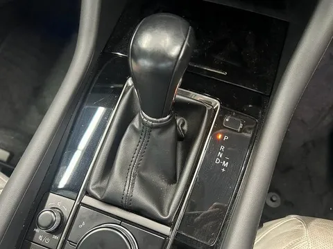 Mazda MAZDA3 Sedan