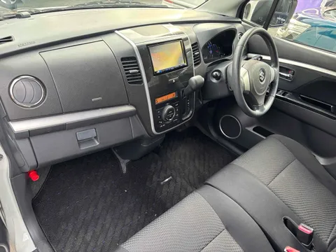 Suzuki Wagon R Stingray