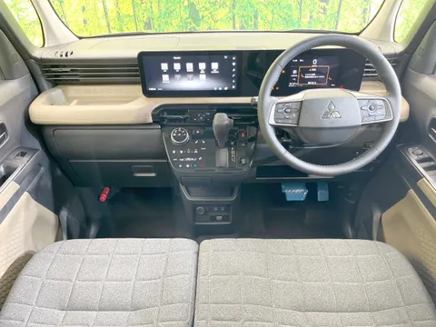 Mitsubishi Delica Mini