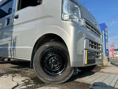 Nissan Clipper