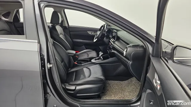 Kia Cerato (K3)
