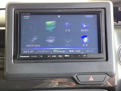 Honda N-BOX Custom