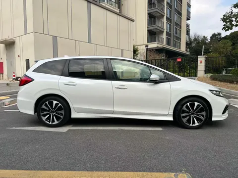 Honda Jade