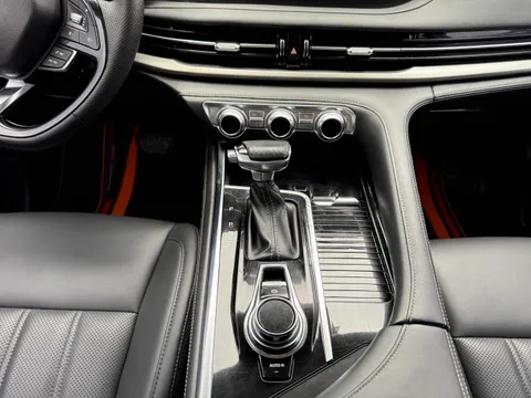 Changan CS95