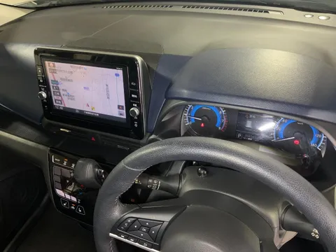 Mitsubishi eK X