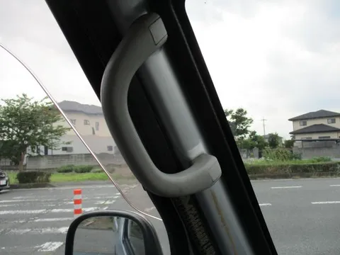 Mitsubishi Minicab Van
