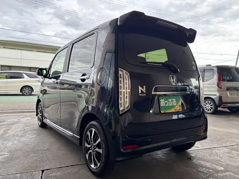 Honda N-WGN Custom