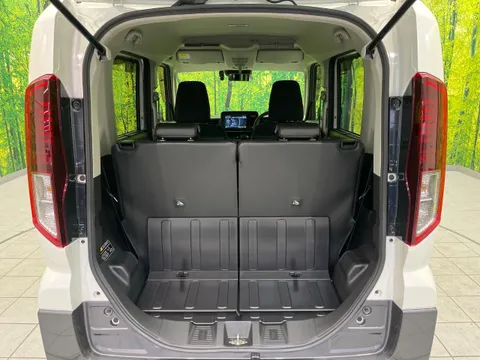 Suzuki Spacia Gear