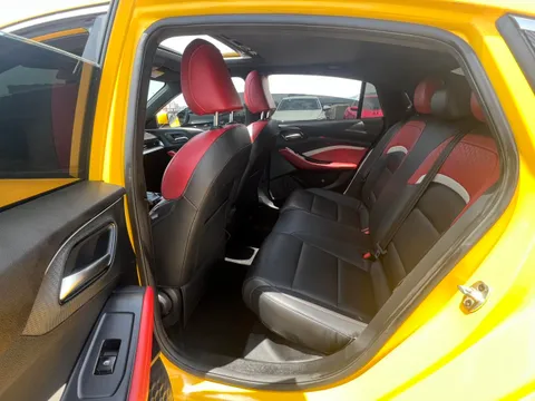 MG MG5