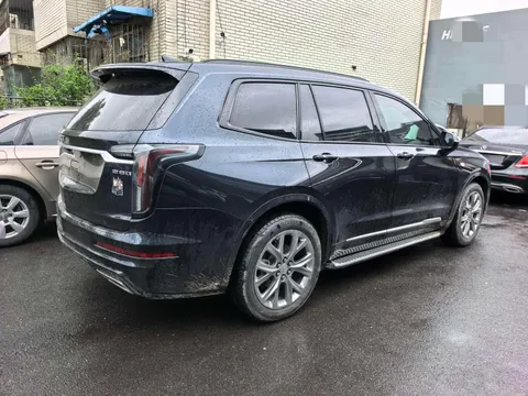 Cadillac XT6