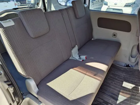 Mitsubishi Minicab Van