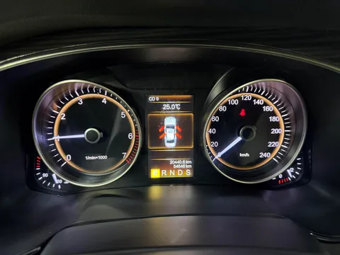 Hongqi H7