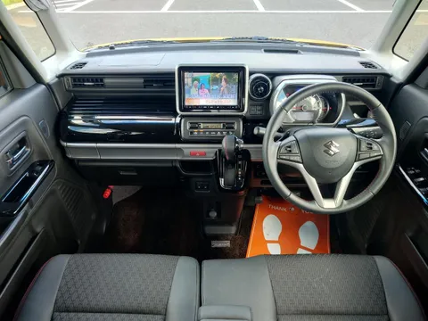 Suzuki Spacia Custom
