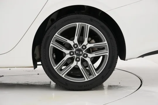 Kia Cerato (K3)