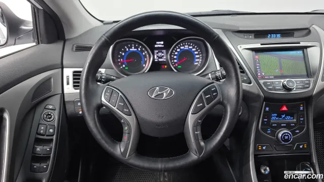 Hyundai Elantra (Avante)