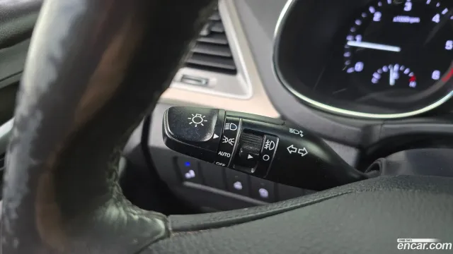 Hyundai Grand Santa Fe (Maxcruz)