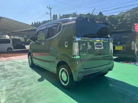 Honda N-BOX Slash