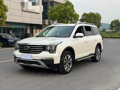 Gac GS8