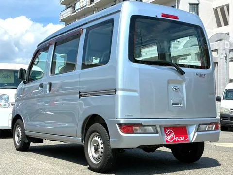 Daihatsu Hijet Cargo