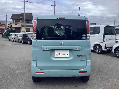 Suzuki Spacia