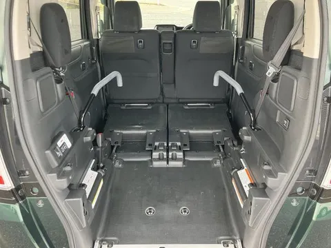 Honda N-BOX Plus