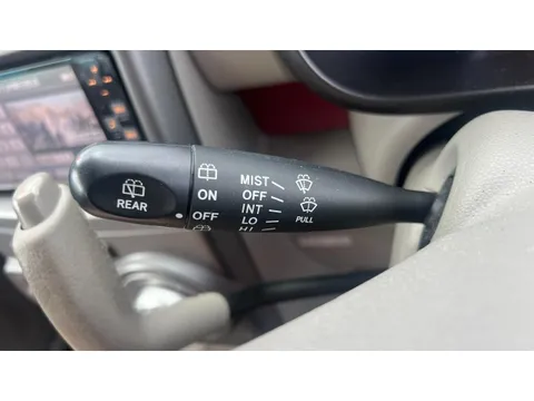 Toyota Pixis Space