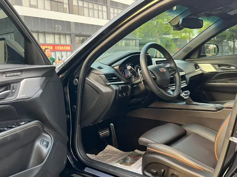 Cadillac CT4