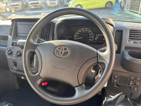 Toyota TownAce Van