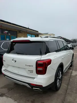 Gac GS8