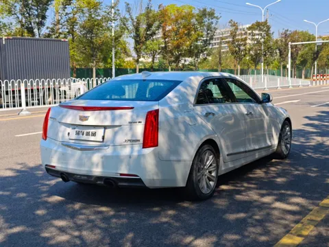 Cadillac ATS-L