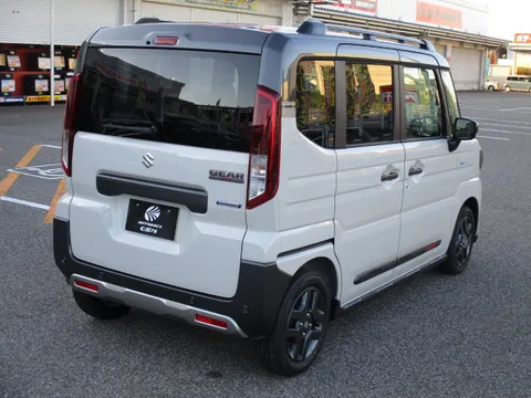 Suzuki Spacia