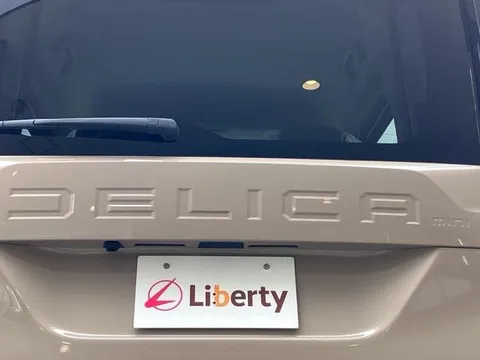 Mitsubishi Delica Mini