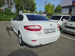 Renault SM3