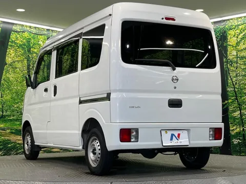 Nissan Clipper