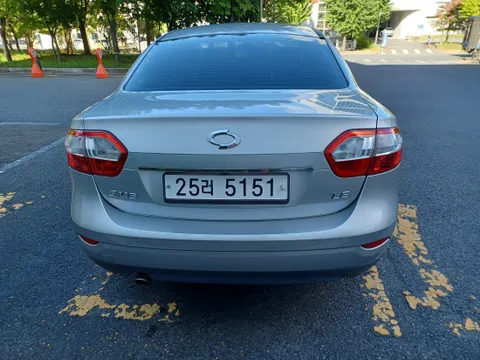 Renault SM3