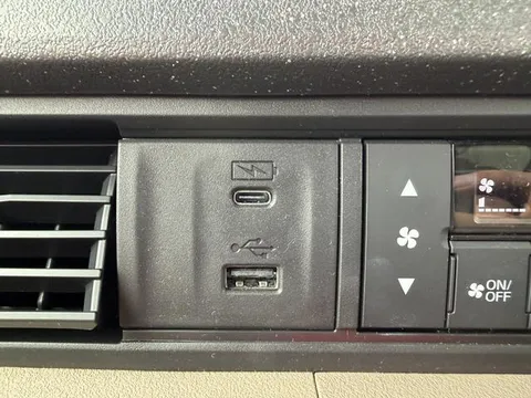 Honda N-BOX Joy