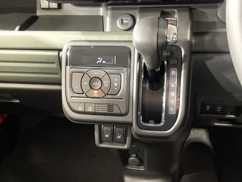 Suzuki Spacia Gear