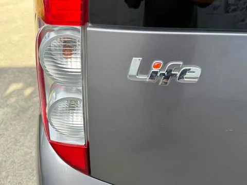 Honda Life